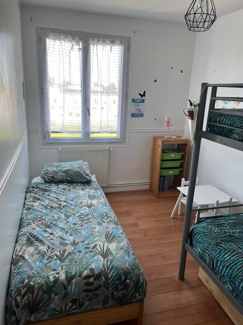 Grand logement 5 min de Paris Apartment in Aubervilliers