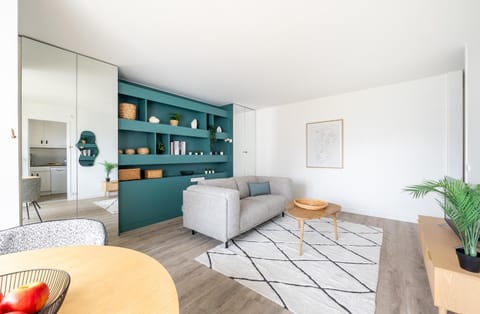 Living room, storage