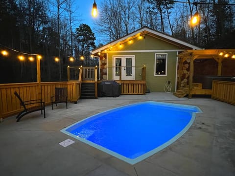Property building, Night, Natural landscape, Swimming pool, Swimming pool