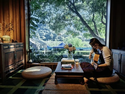 Day, People, Garden, Living room, Seating area, Garden view