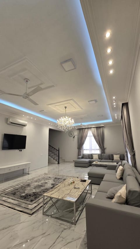 TV and multimedia, Living room