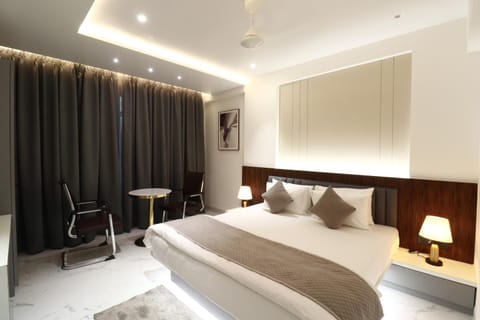 Bed, Photo of the whole room