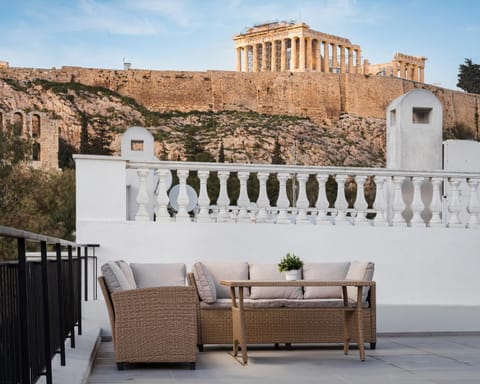 Patio, Day, Natural landscape, View (from property/room), Balcony/Terrace, Seating area