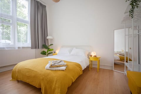 Bed, Photo of the whole room, Bedroom, towels, wardrobe