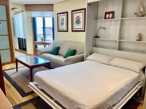 Apartamento céntrico con garaje Apartment in Vigo