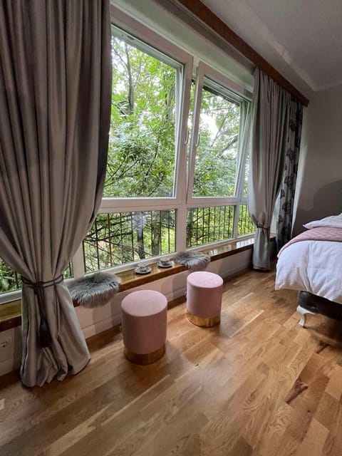 Bed, Natural landscape, Garden, View (from property/room), Bedroom