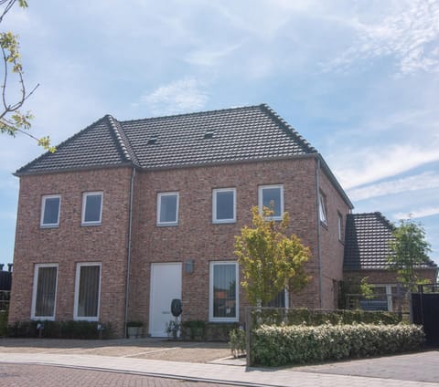 Gastenkamer 'Villa Mondriaan' Domburg KA02 Apartment in Domburg