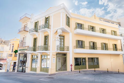 Atlas Boutique Suites Apartment hotel in Kavala