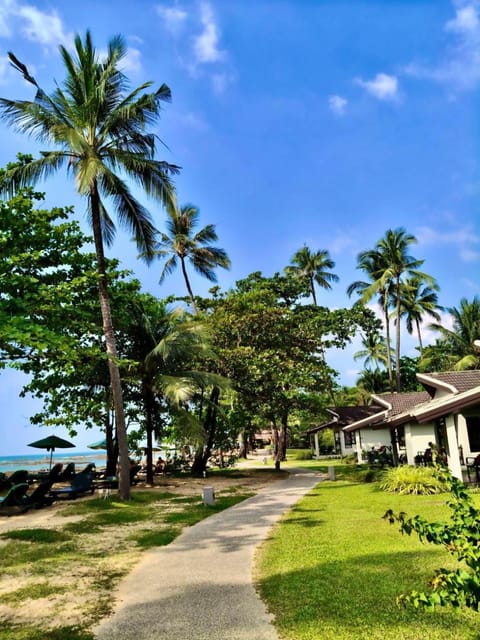Nang Thong Bay Resort Resort in Khuekkhak