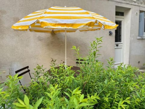 La Maison de la Cour House in Fontainebleau