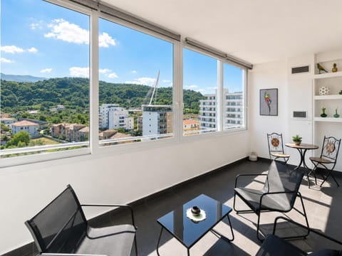 Natural landscape, View (from property/room), Balcony/Terrace, Mountain view