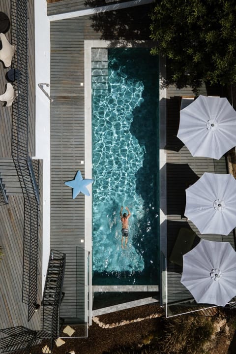 Patio, Pool view, Swimming pool