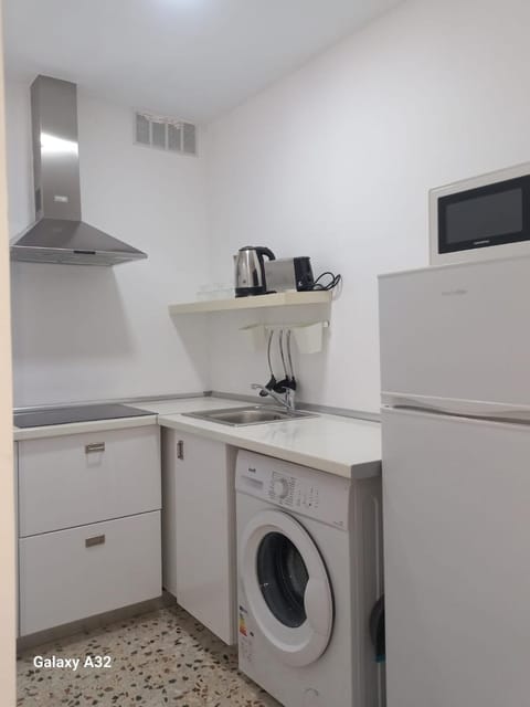 Apartamento Paris Apartment in Alicante