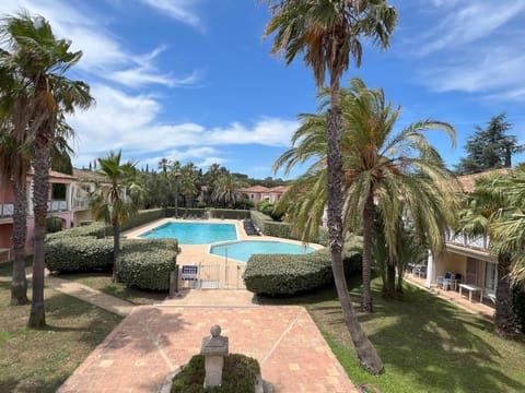 Grimaud La Palmeraie Apartment in Cogolin