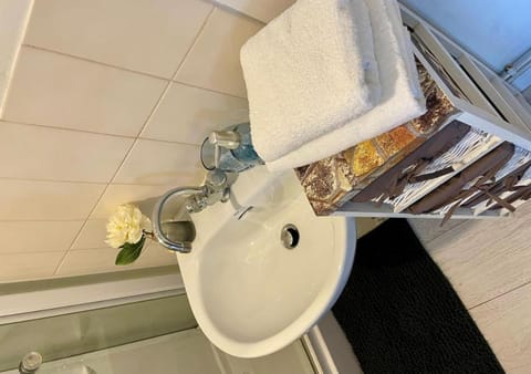 Cosy au pied de la gare de Dijon Apartment in Dijon