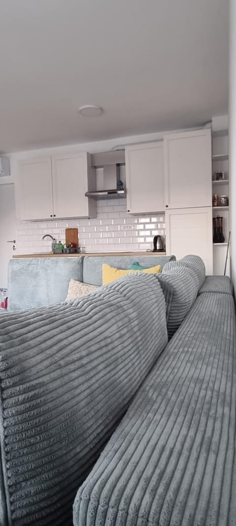 Communal lounge/ TV room, Living room, Seating area, Bedroom