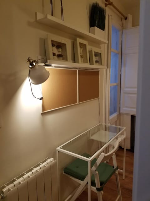 Apart 2 bedrooms 2 bathroom 30 nigth min WiFi washmachime elevator AC heather Apartment in Barcelona
