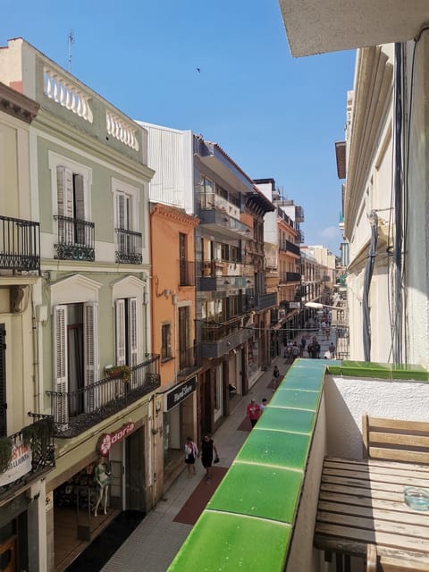 City view, Street view