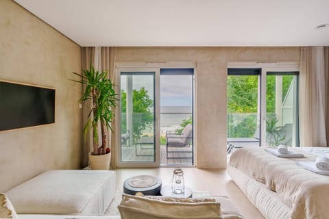 Property building, Balcony/Terrace, Living room, Other