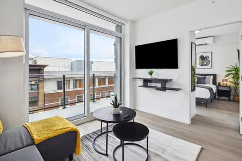 Patio, TV and multimedia, Living room, Seating area