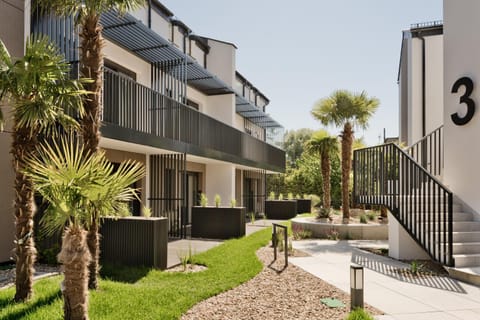 Property building, Day