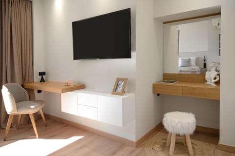 TV and multimedia, Bedroom