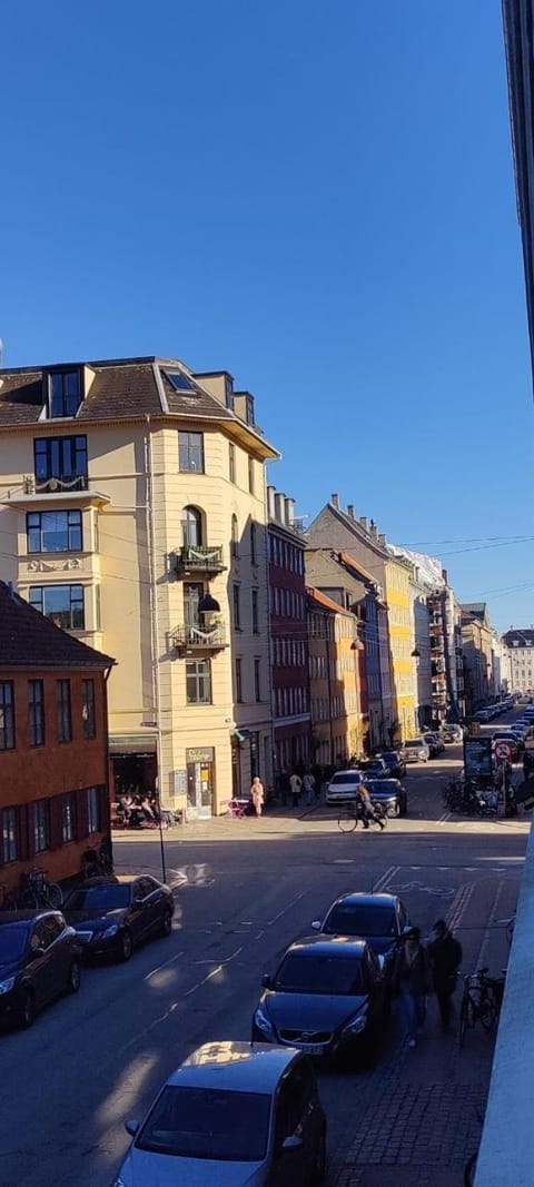 I hjertet af København nær Marmorkirken Metro Apartment in Copenhagen