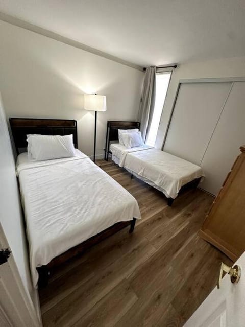 Cozy Centrally-located Condo in Honolulu - 30 day minimum stay Apartment in Honolulu