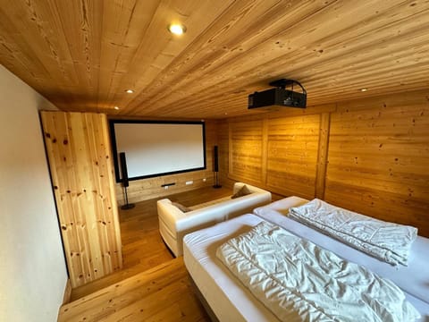 Chalet spacieux 10 pers au pied des pistes, Corrençon-en-Vercors - FR-1-515-215 Chalet in Provence-Alpes-Côte d'Azur