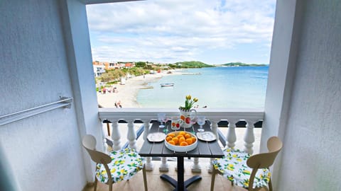 Day, Natural landscape, View (from property/room), Balcony/Terrace, Beach, Sea view