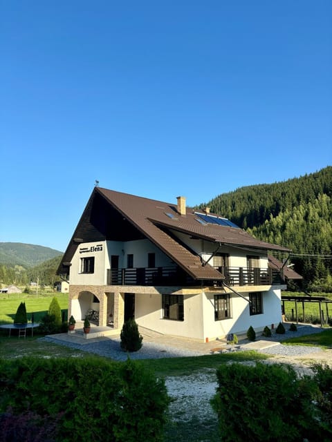 Property building, Natural landscape, Mountain view