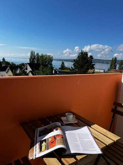 Day, Natural landscape, View (from property/room), Balcony/Terrace, Lake view