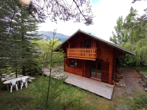 Garden, Balcony/Terrace, Mountain view