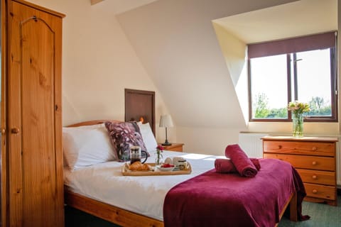 Bed, Bedroom, wardrobe