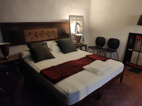 Lovely portion of property near Piazza Santo Spirito Apartment in Florence