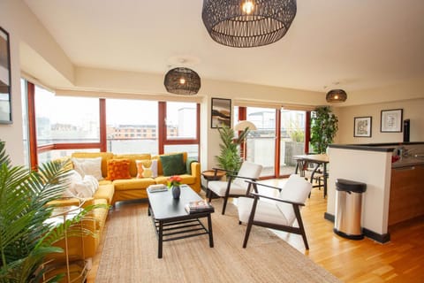 Beautiful Penthouse in City Centre Location House in Glasgow