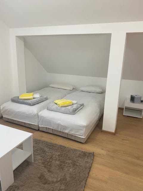 Eli rooms Bed and Breakfast in Novi Sad