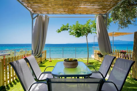 Patio, Spring, Day, Natural landscape, View (from property/room), Balcony/Terrace, Living room, Seating area, Dining area, Beach, Sea view
