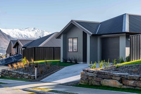 Property building, Mountain view