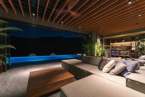 Lobby or reception, Pool view