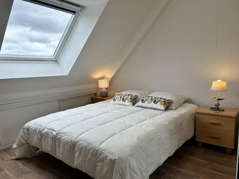 502 - Appartement T3, avec vue sur sur la mer. Apartment in Brittany