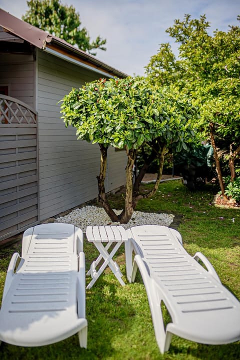 Domki Bena Dziwnówek House in West Pomeranian Voivodeship, Poland