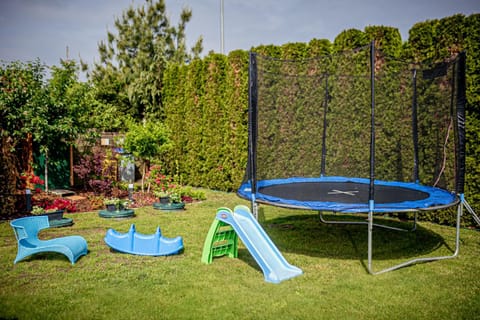 Domki Bena Dziwnówek House in West Pomeranian Voivodeship, Poland