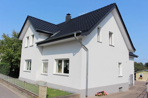 Property building, Street view