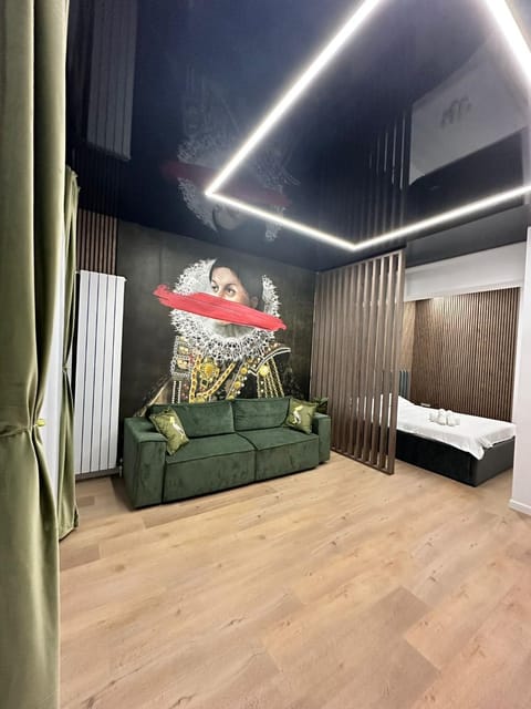 Living room, Photo of the whole room