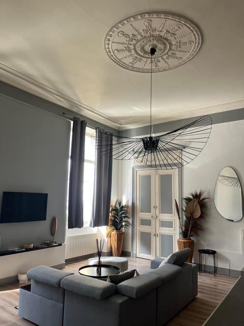 Appartement au Palais - WIFI Apartment in Moulins