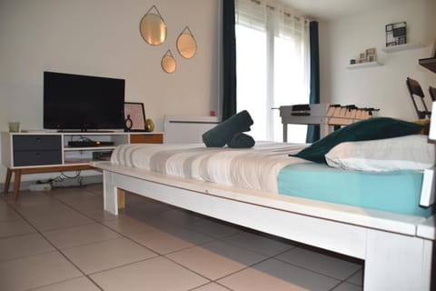 La Cachette Ludique Apartment in Orléans