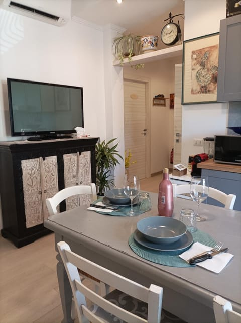TV and multimedia, Kitchen or kitchenette, Communal kitchen