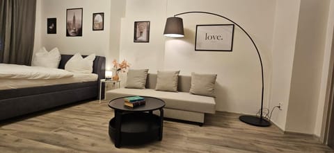 Living room, Photo of the whole room