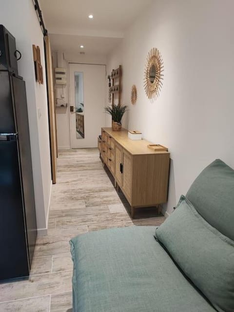 T1 - Bord de Mer Apartment in Sanary-sur-Mer